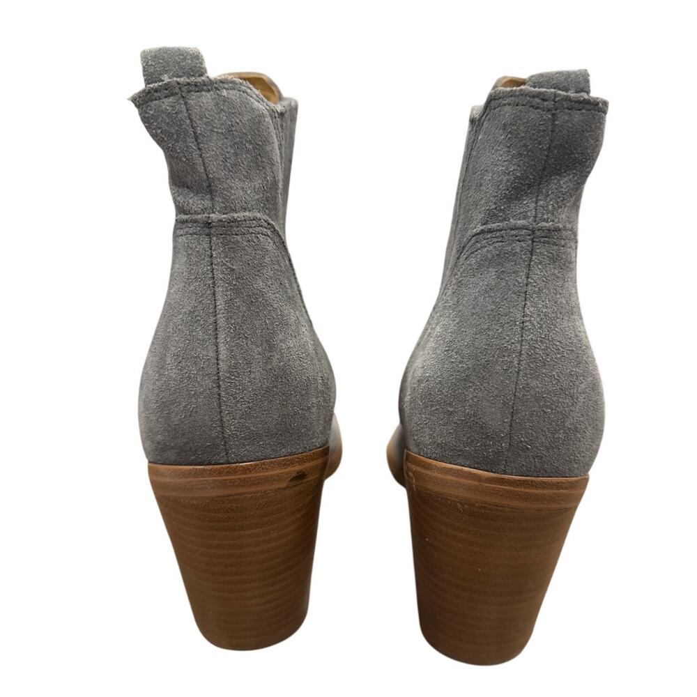 AD 🔆| Marc Fisher Gadri Chelsea Ankle Boots Size 6.5 Grey Suede - Picture 4 of 6